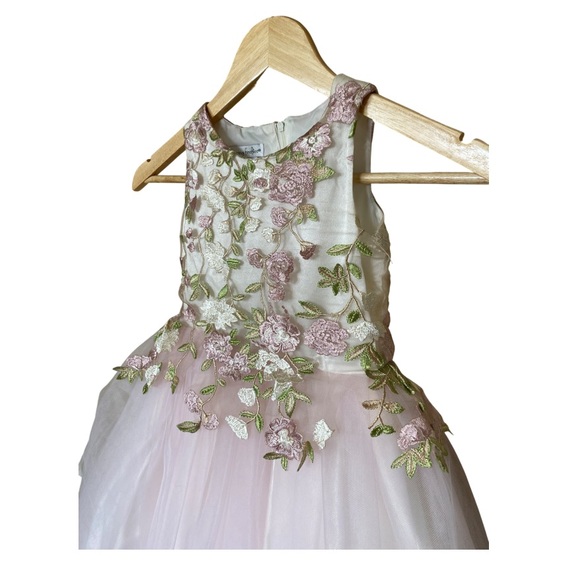 Chasing Fireflies Cascading Embroidered Flowers Dress - Size 4 - Picture 3 of 7